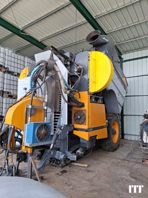 Moissonneuse batteuse Pellenc CV 45 - 1